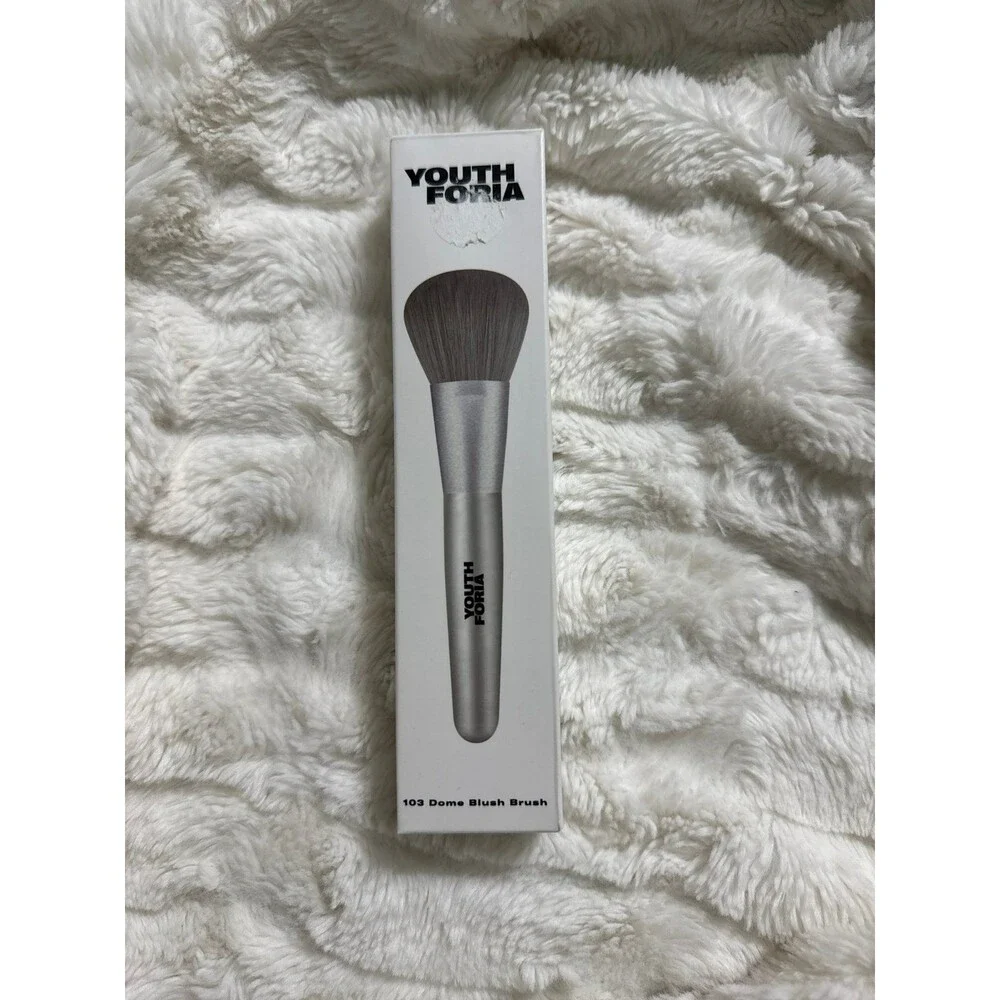 Youthforia Blush Brush
